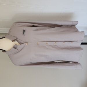 Eddie Bauer dove grey freedry button down shirt, size medium